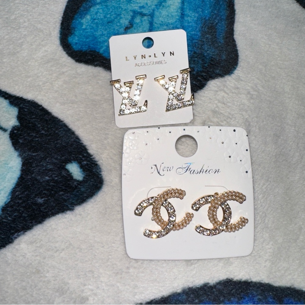 Stud/Earring Set